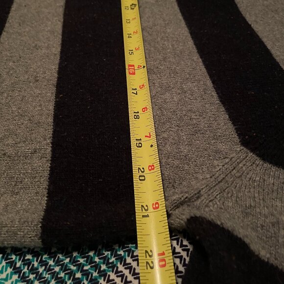 Bundle of Vintage Cotton, Wool Blend Pullover Sweaters, L. Excellent Concition. - Picture 8 of 16